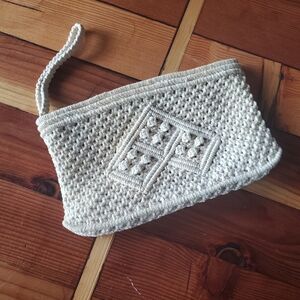 VTG Handwoven Clutch